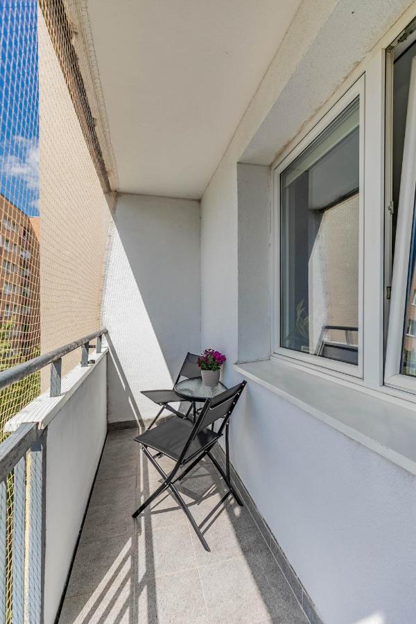 Pet'S House Warsaw Apartment Exterior photo